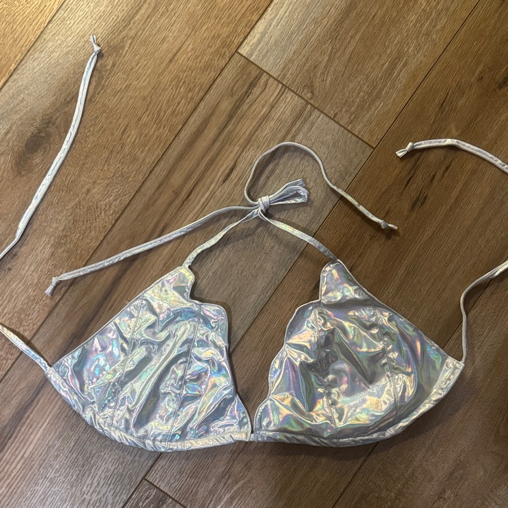 SHEIN Iridescent Bikini Top